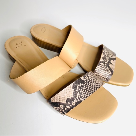 A New Day Sandal Snake Skin Nude Double Strap 11 - Picture 2 of 4